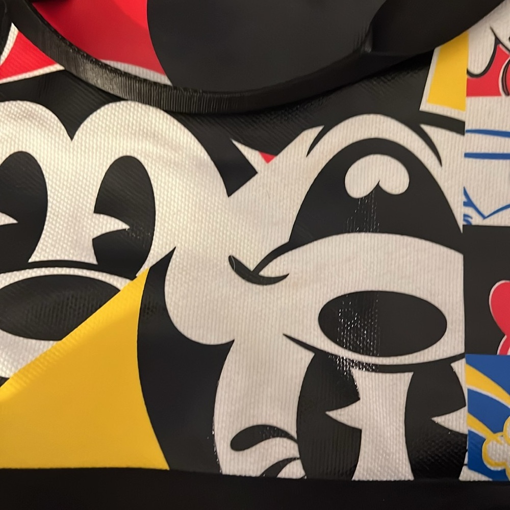 Disney World Parks 2021 Limited Release, Mickey & Friends Bright Canvas Tote Bag - Picture 15 of 16